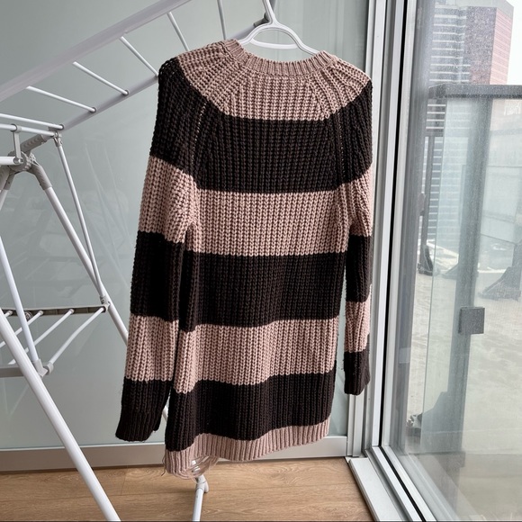 Oversized striped sweater - Picture 3 of 3